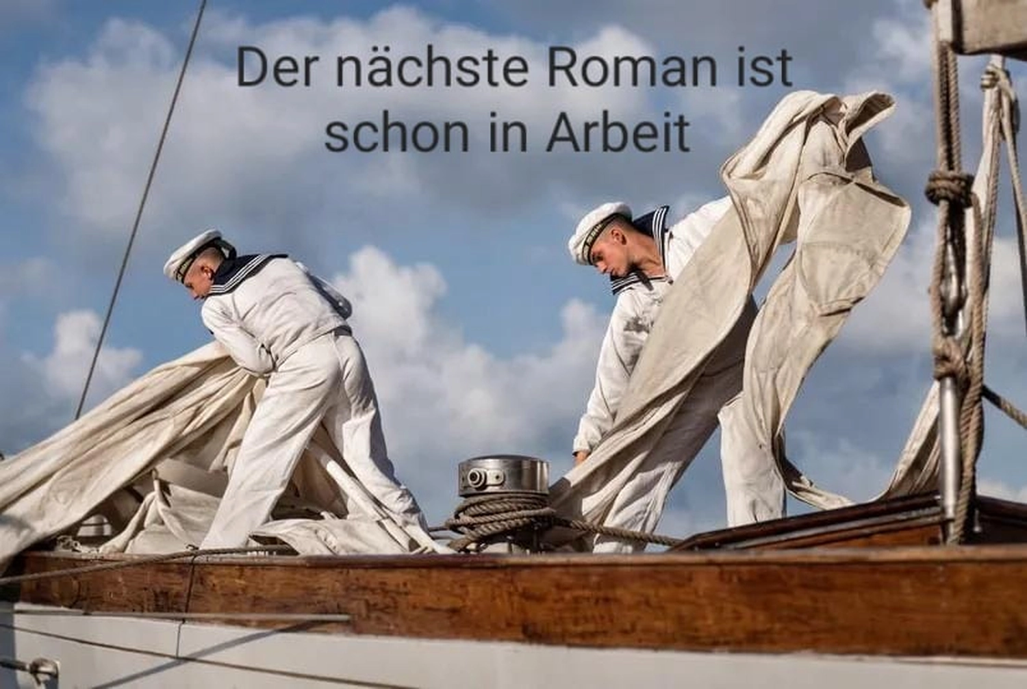 Julius Christian - Roman für alternative Realität - Matrosen arbeiten auf einem Schiff (Roman-Coverbild)